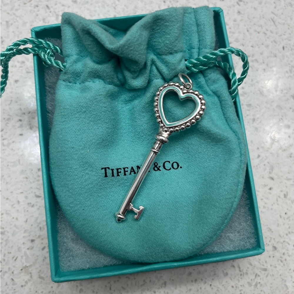 RARE Retired Tiffany & Co. Blue Enamel Open Heart Key Pendant - Picture 5 of 7